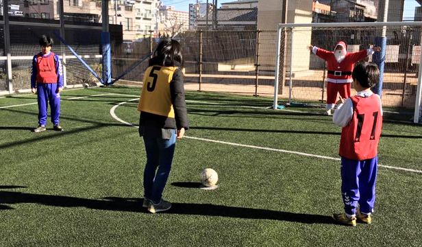 Inclusion through sports_NPO TRACOS_Christmas Soccer2