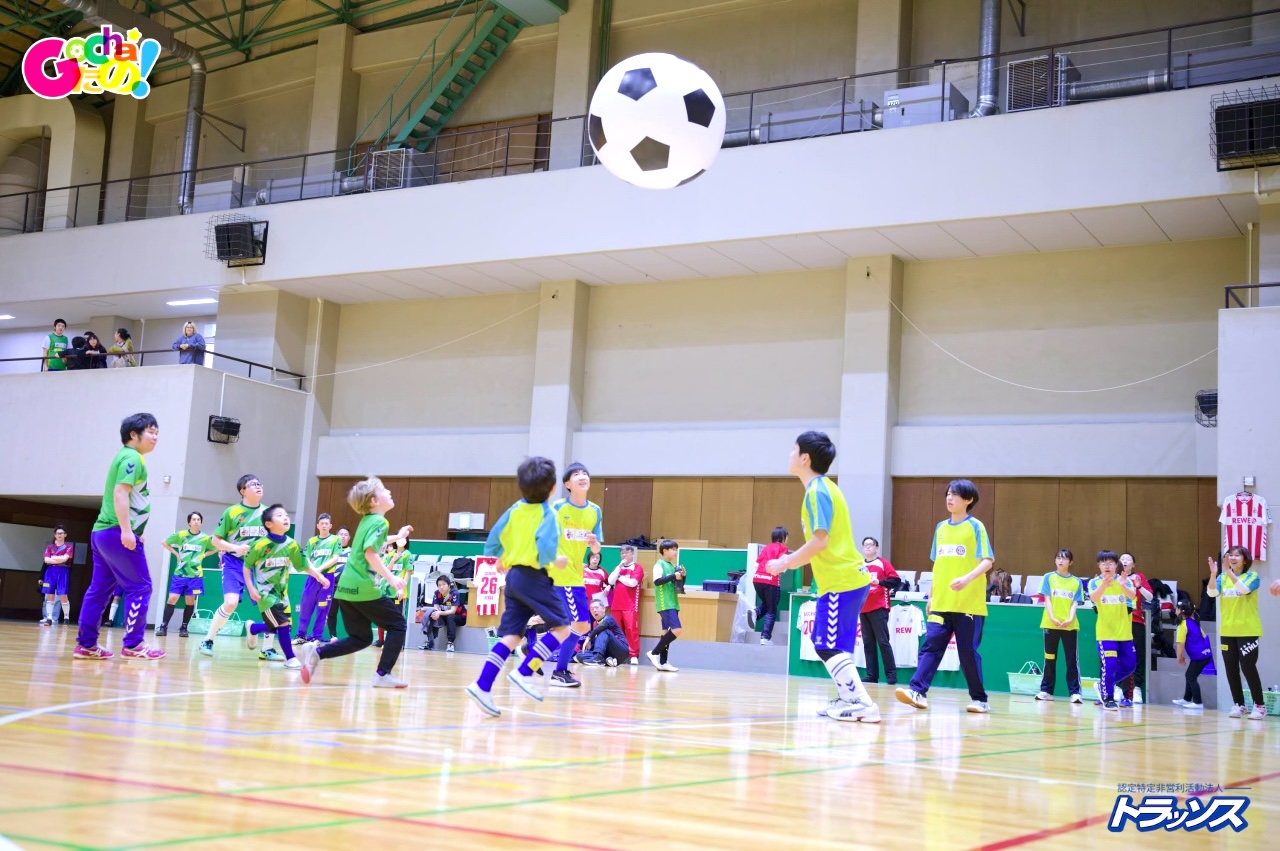 認定NPO法人トラッソス_ユニファイドサッカー_ゴチャタノ3